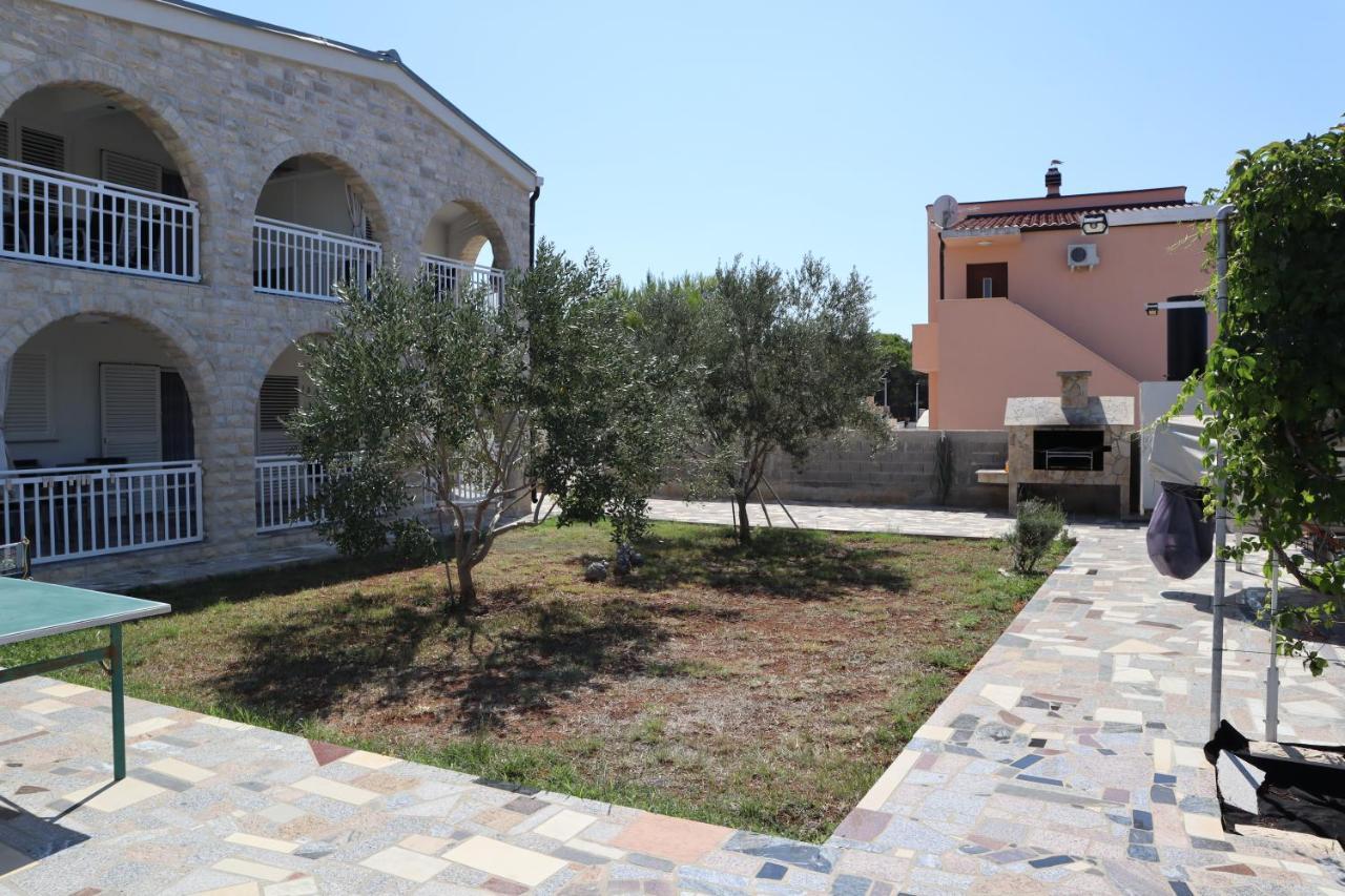 Apartmani Sanja Вир Экстерьер фото